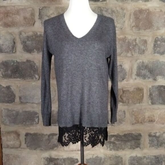 Topshop Gray V Neck Sweater with Lace‎ Trim Elegant Tunic Top Woman's 4 - Picture 2 of 15